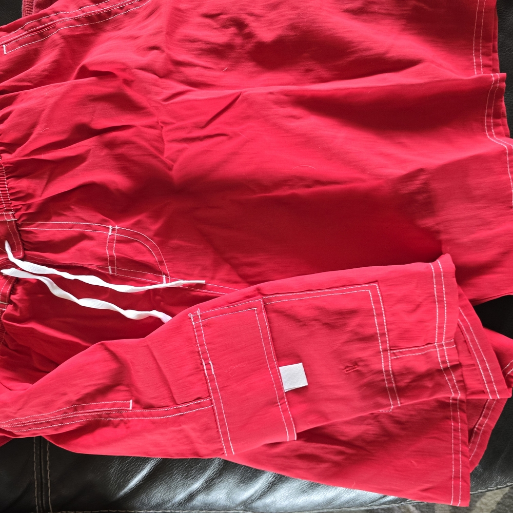 Red Lifeguard Apparel Set - Picture 3 of 16